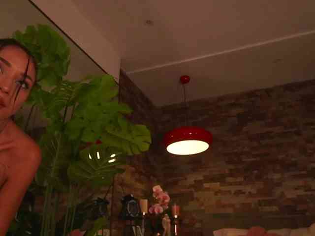 LunaMystyque webcam