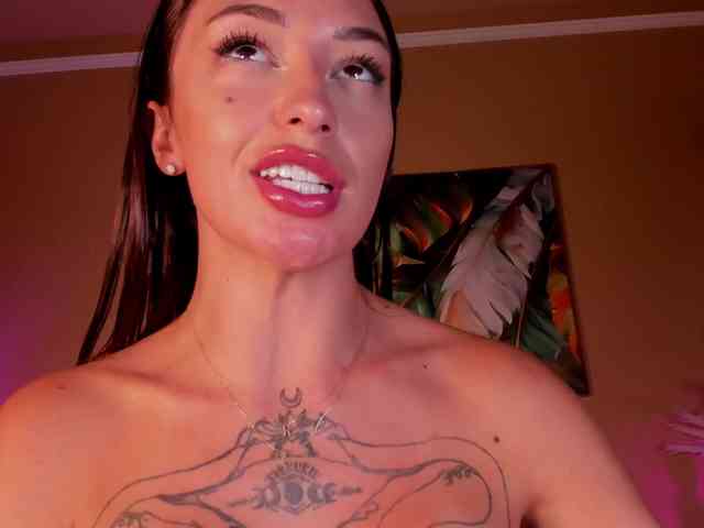 LunaMystyque webcam