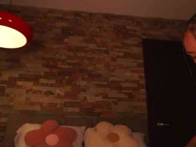 LunaMystyque webcam