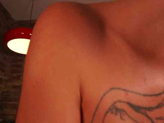 Modelo: LunaMystyque