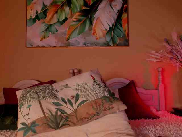 LunaMystyque webcam