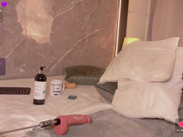 Rachellebony live cam preview