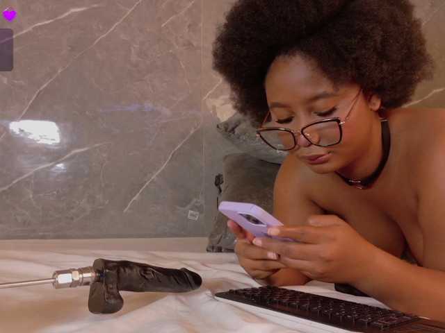 Rachellebony