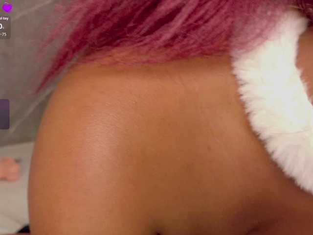 Rachellebony live cam on BongaCams