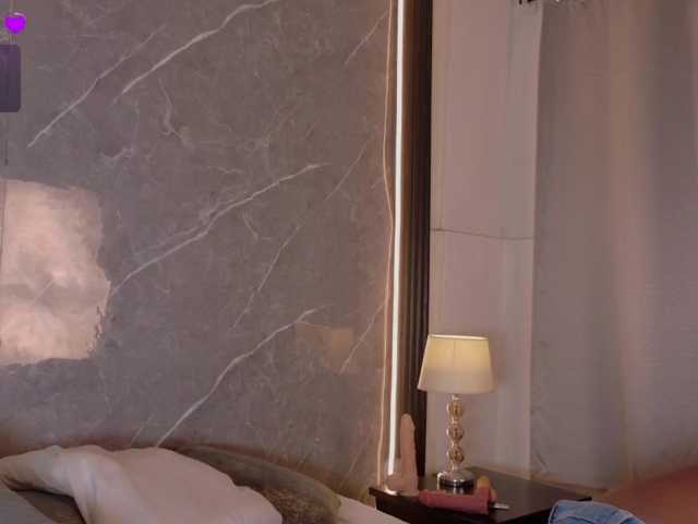 Rachellebony live cam on BongaCams
