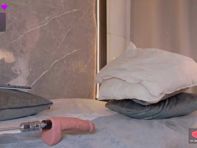Rachellebony live cam on BongaCams