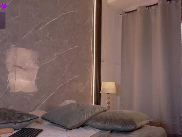 Rachellebony live cam on BongaCams