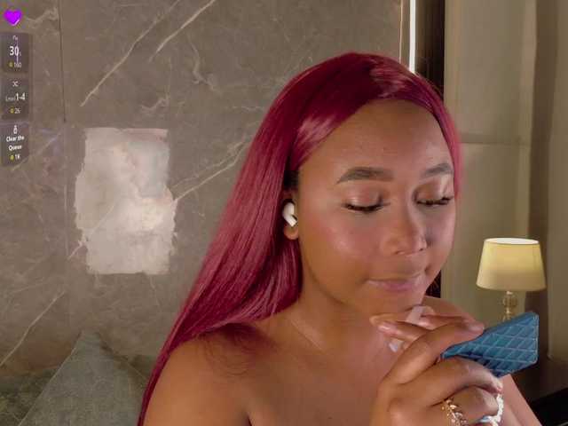 Rachellebony live cam on BongaCams