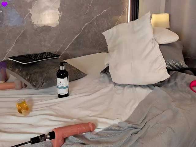 Rachellebony live cam on BongaCams