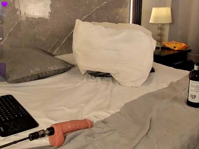 Rachellebony live cam on BongaCams