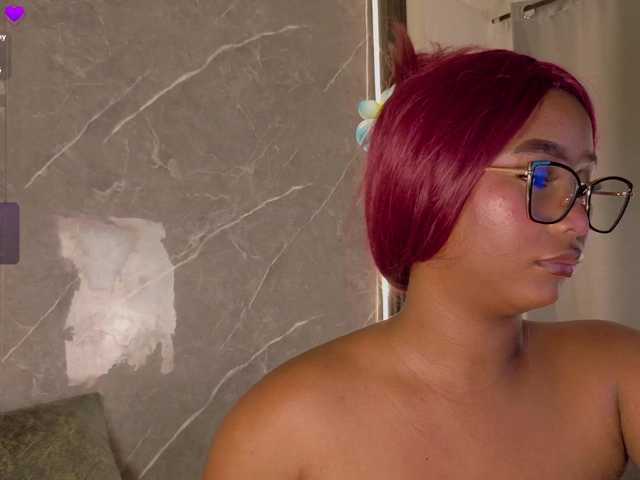 Rachellebony live cam on BongaCams