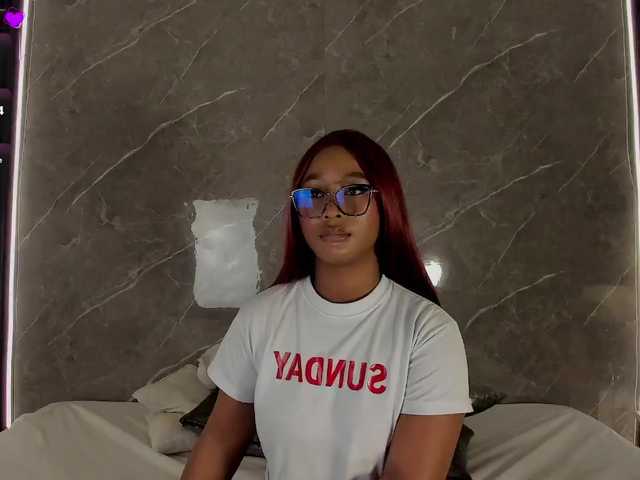 Rachellebony live cam on BongaCams
