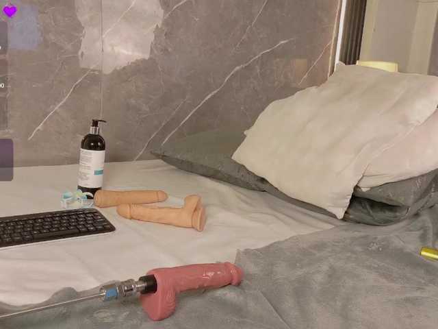 Rachellebony live cam on BongaCams