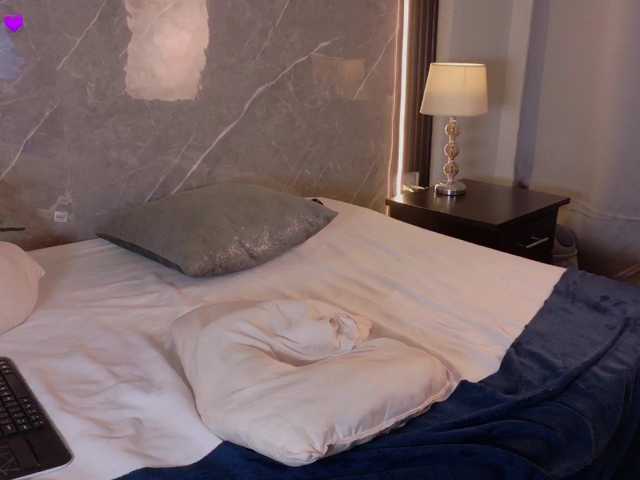 Rachellebony live cam on BongaCams