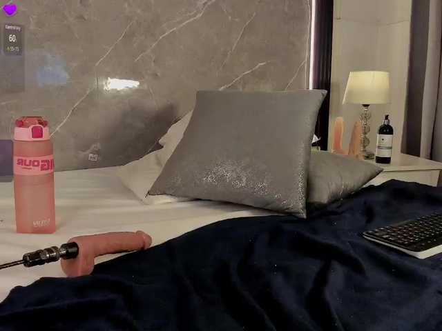 Rachellebony live cam on BongaCams