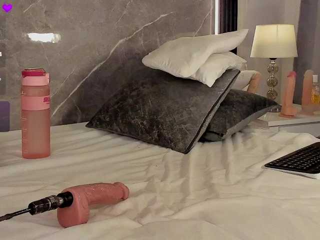 Rachellebony live cam on BongaCams