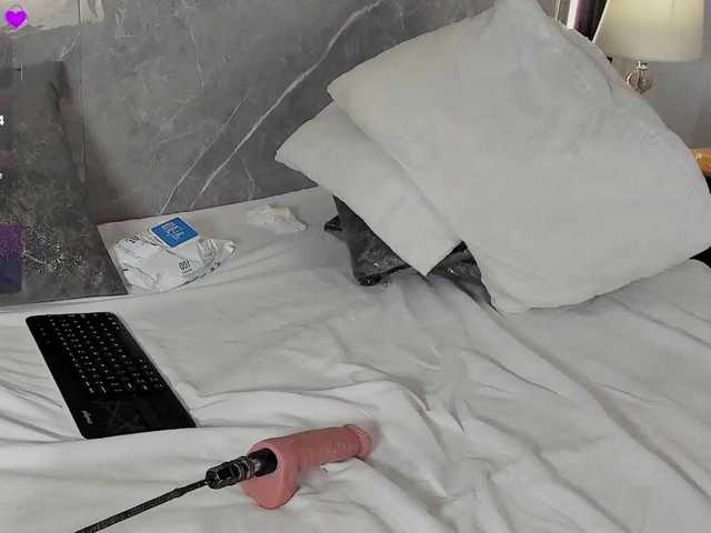 Rachellebony live cam on BongaCams