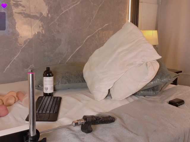 Rachellebony live cam on BongaCams