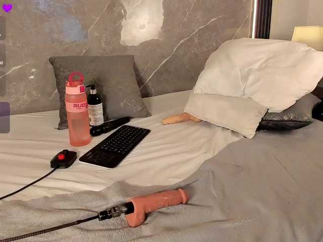 Rachellebony live cam on BongaCams
