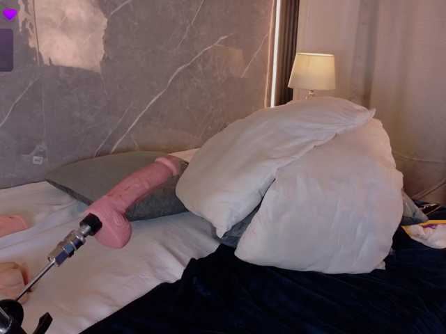 Rachellebony live cam on BongaCams