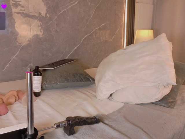 Rachellebony live cam on BongaCams