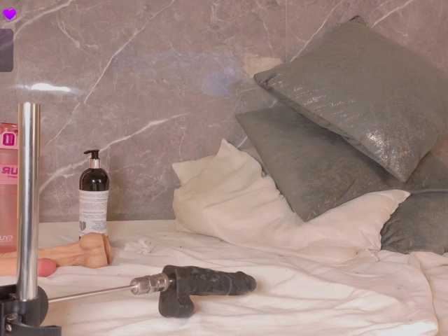 Rachellebony live cam on BongaCams