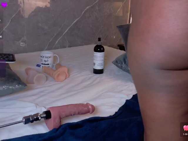 Rachellebony live cam preview