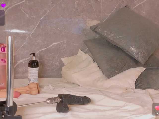 Rachellebony live cam on BongaCams