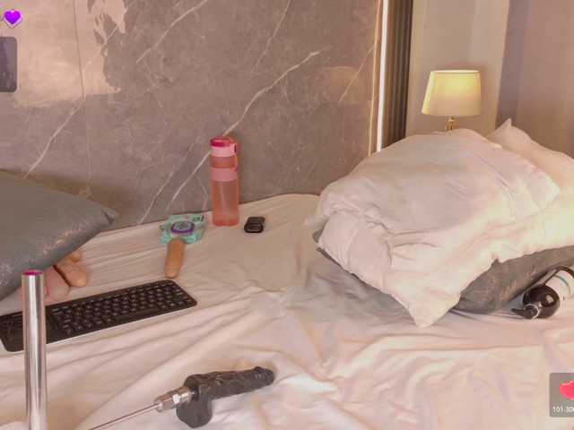 Rachellebony live cam on BongaCams