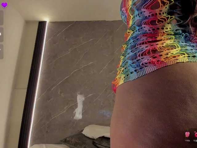 Rachellebony live cam on BongaCams