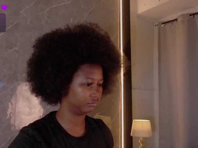 Rachellebony live cam on BongaCams