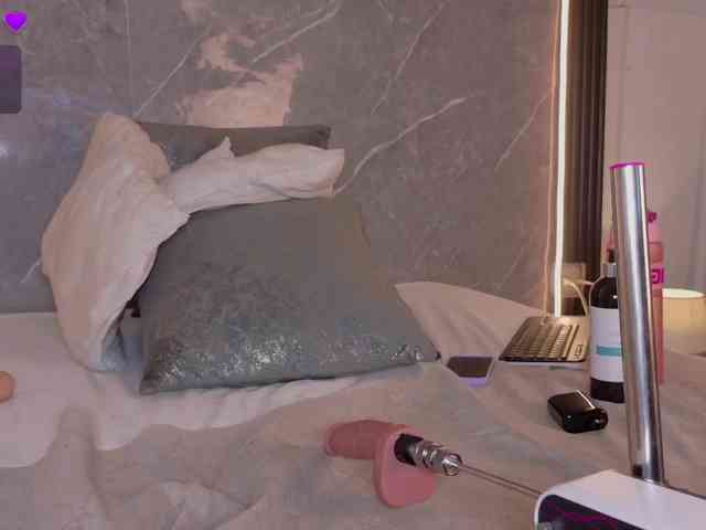 Rachellebony webcam
