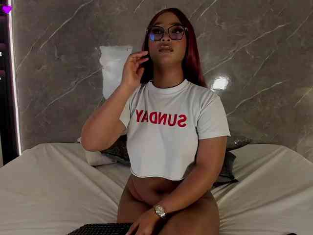 Rachellebony webcam