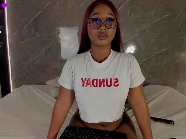 Rachellebony webcam