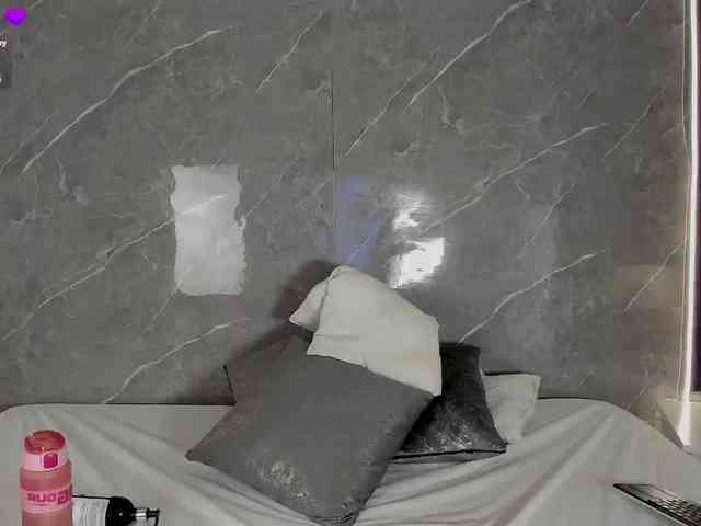 Rachellebony webcam