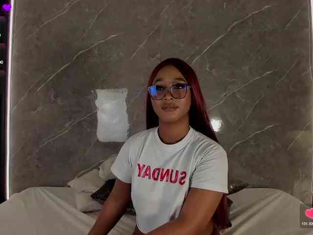 Rachellebony webcam