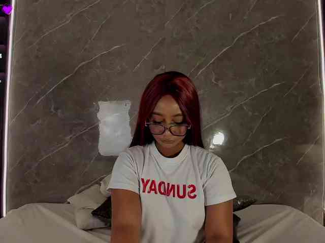 Rachellebony webcam