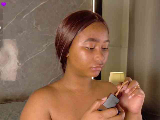 Rachellebony webcam