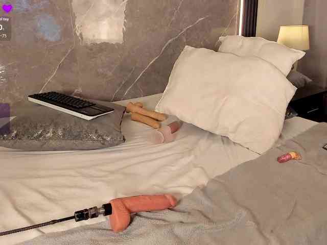 Rachellebony webcam