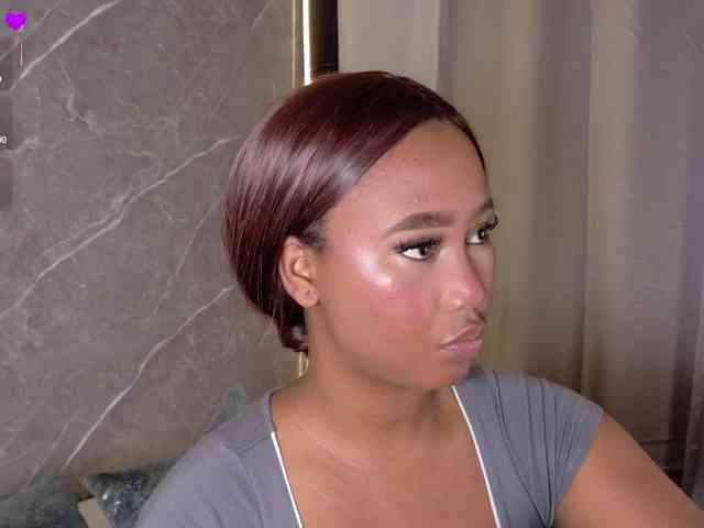 Rachellebony webcam