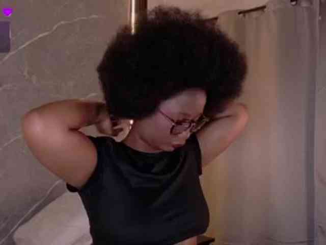 Rachellebony webcam
