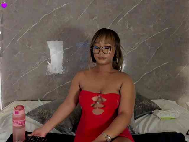 Rachellebony webcam