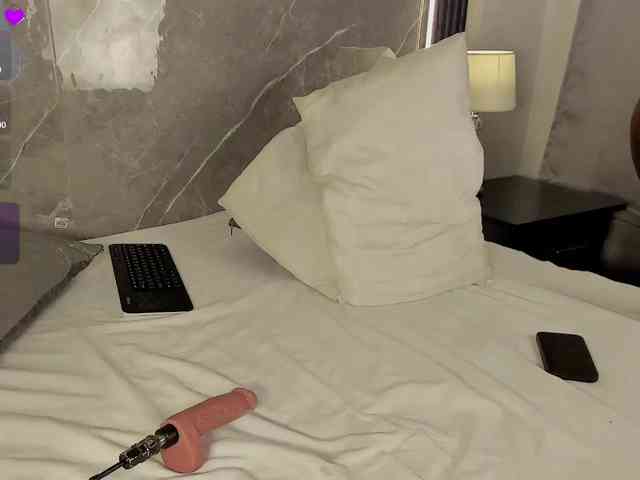 Rachellebony webcam