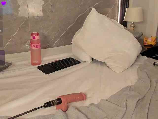Rachellebony webcam