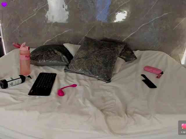 Rachellebony webcam