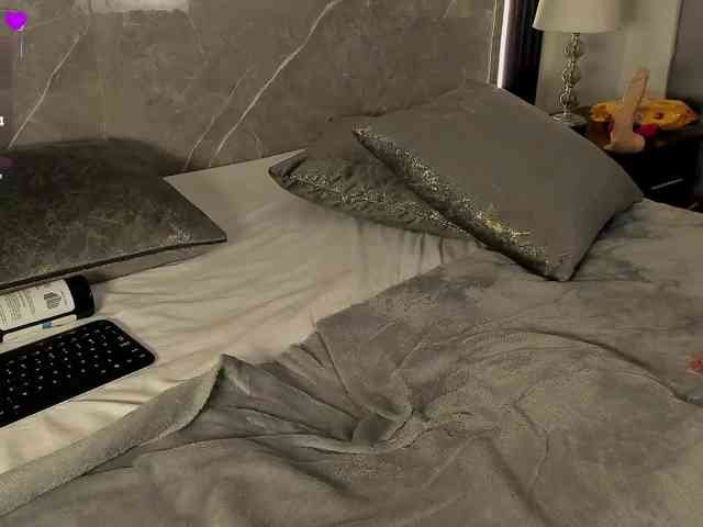 Rachellebony webcam
