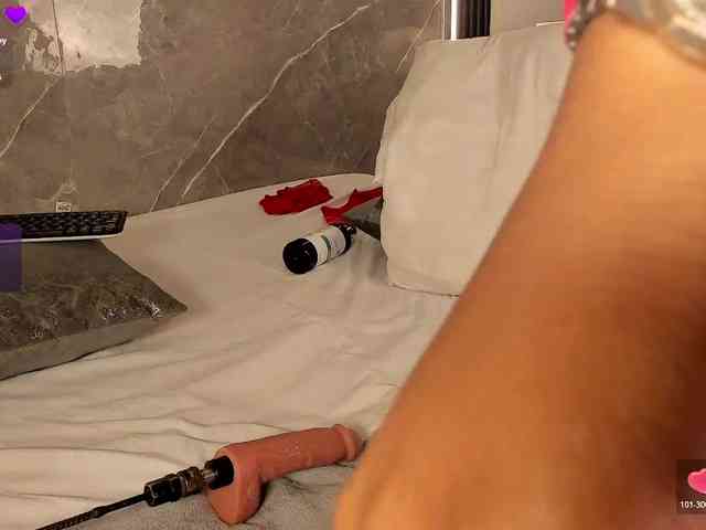 Rachellebony webcam