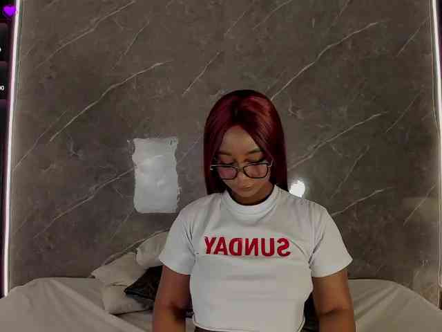 Rachellebony webcam