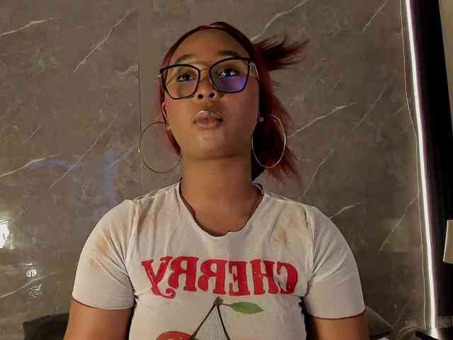Rachellebony webcam