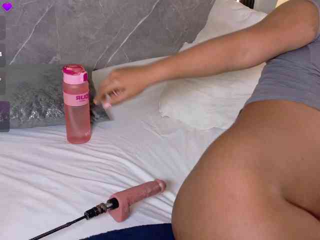 Rachellebony webcam